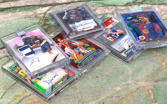The Different Ways to Build a Sports Card Collection
